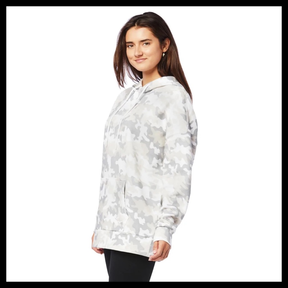 LAZYPANTS The Cooper Hoodie Sweatshirt In White Camo - Picture 13 of 15